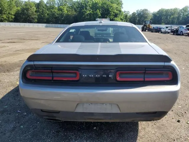 2016 DODGE CHALLENGER SXT  