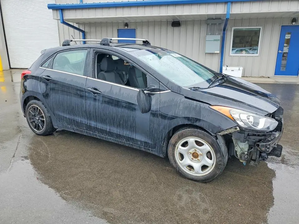 2016 HYUNDAI ELANTRA GT BASE  