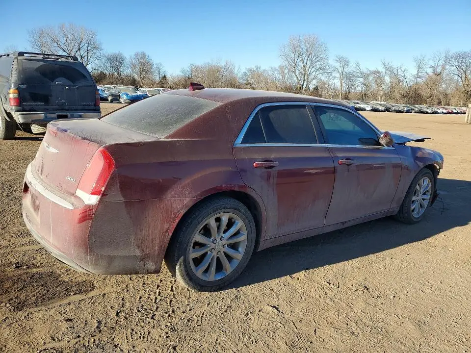 2016 CHRYSLER 300 LIMITED  
