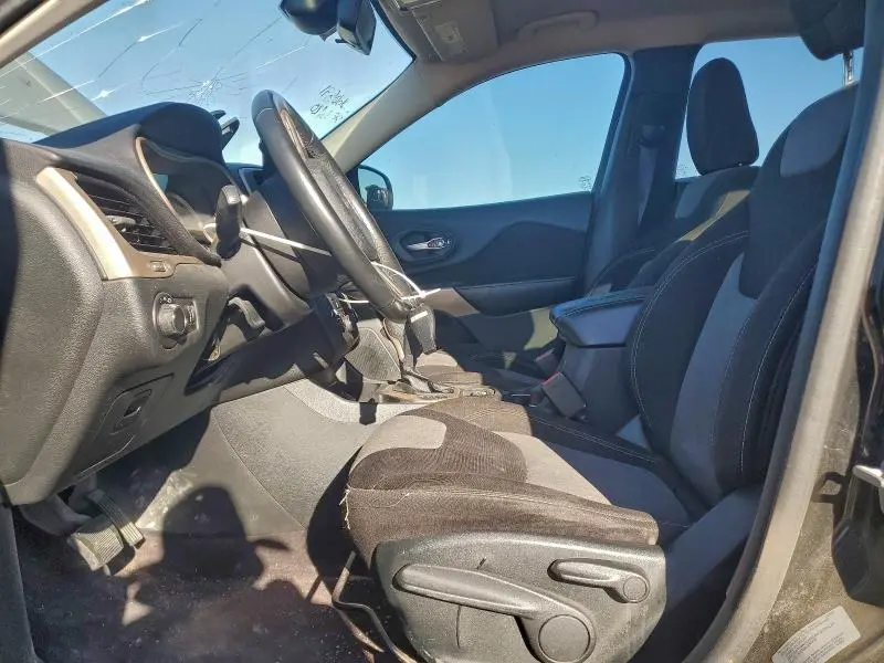 2017 JEEP CHEROKEE SPORT  