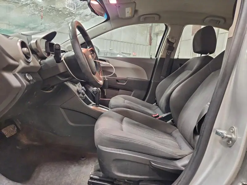 2014 CHEVROLET SONIC LT  