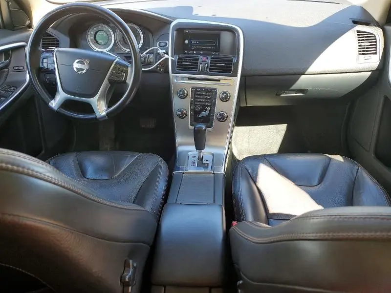 2012 VOLVO XC60 3.2  