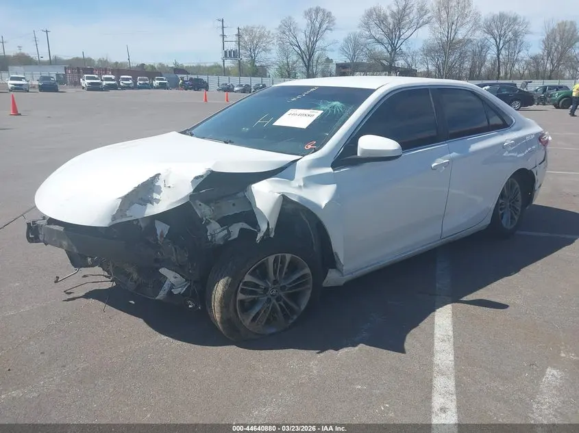 2017 TOYOTA CAMRY SE