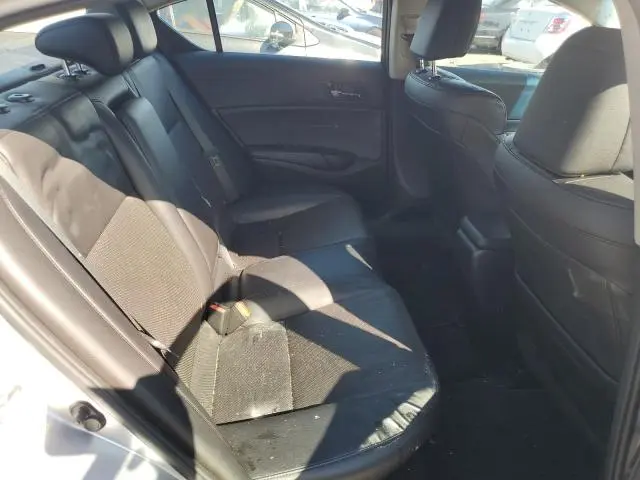 2013 ACURA ILX 20 TECH  