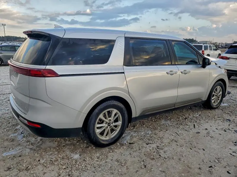 2023 KIA CARNIVAL   