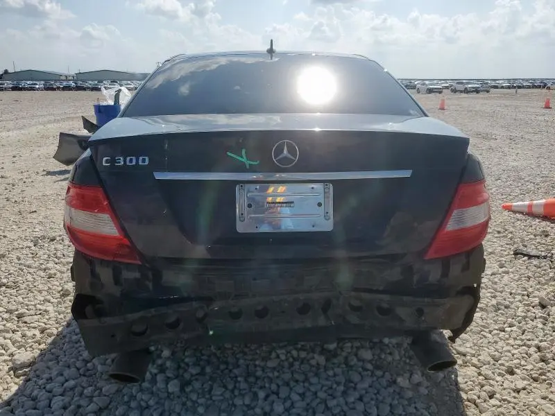 2011 MERCEDES-BENZ C 300  