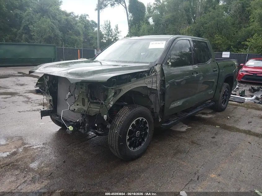 2022 TOYOTA TUNDRA SR5