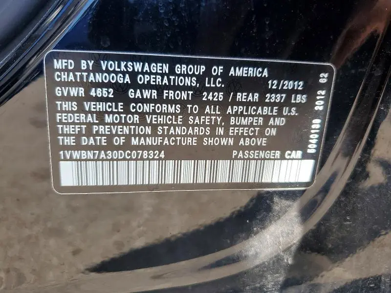 2013 VOLKSWAGEN PASSAT SE  