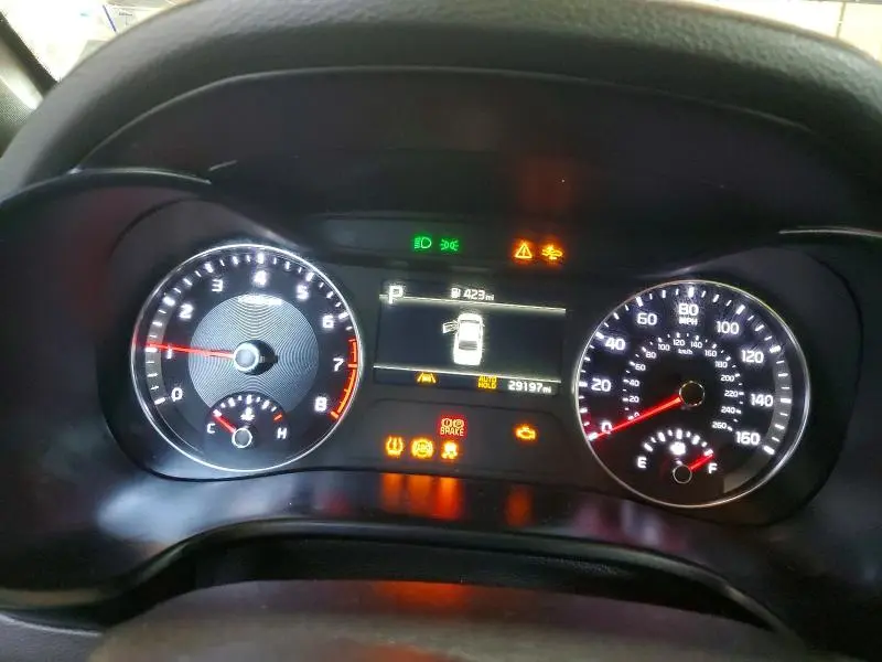 2024 KIA FORTE GT LINE  