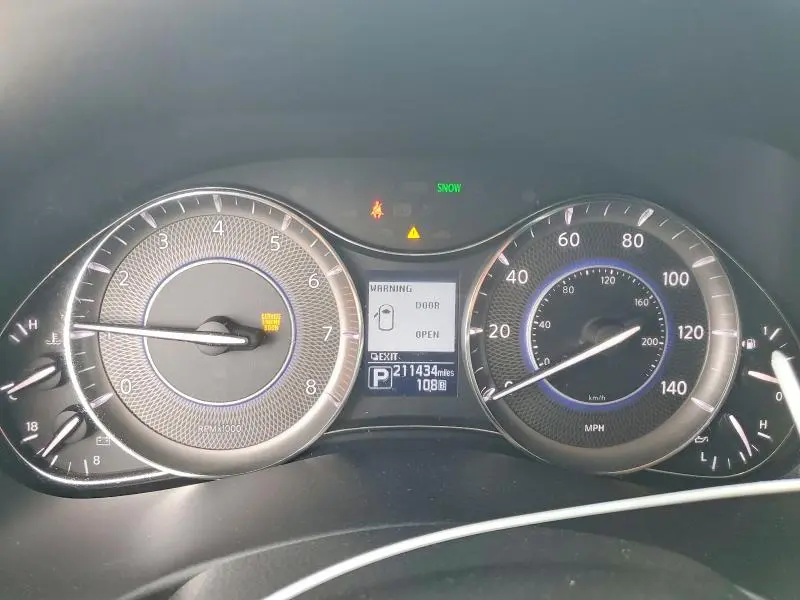 2013 INFINITI QX56 BASE  