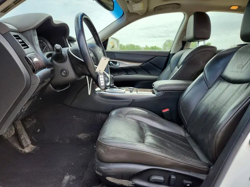 2013 INFINITI M37 X  