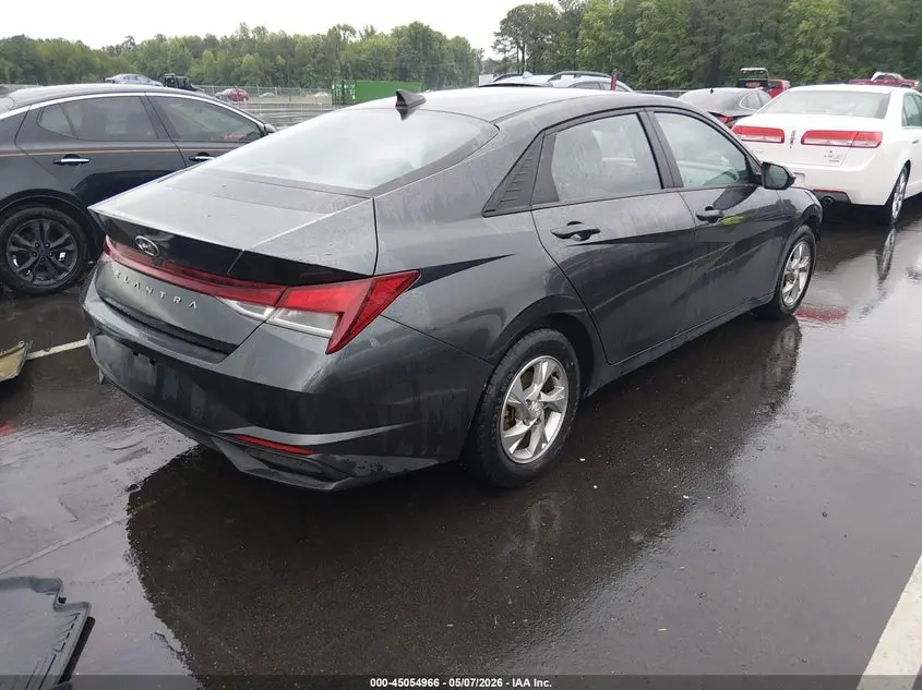 2021 HYUNDAI ELANTRA SE