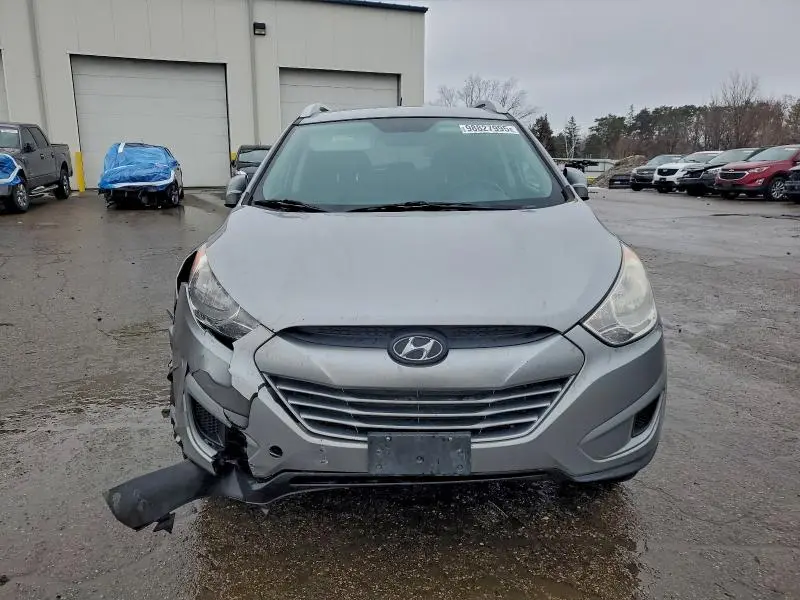2011 HYUNDAI TUCSON GLS  