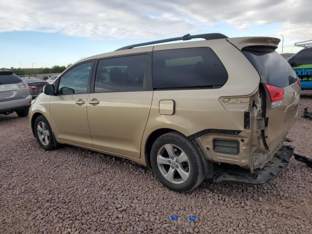 2011 TOYOTA SIENNA LE