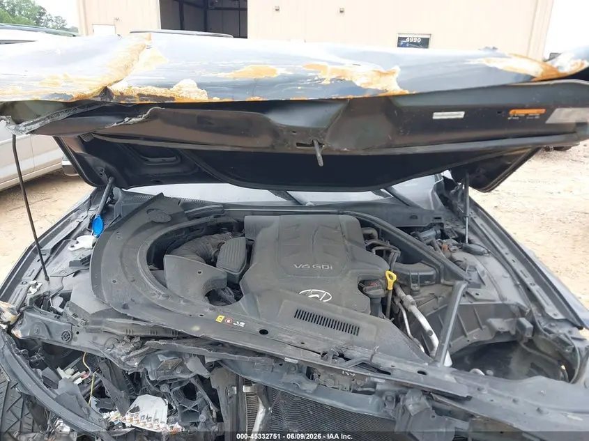 2015 HYUNDAI GENESIS 3.8