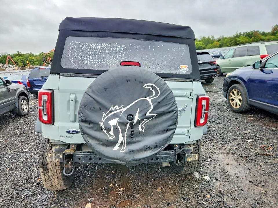 2023 FORD BRONCO BASE  