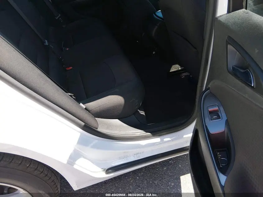 2020 CHEVROLET MALIBU FWD 1FL