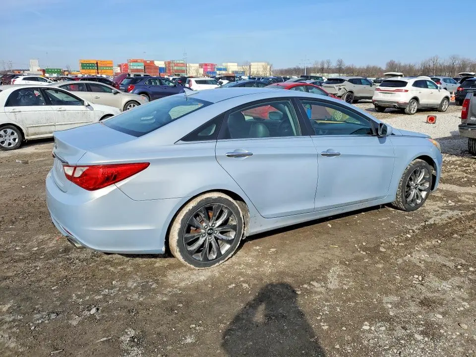 2011 HYUNDAI SONATA SE  