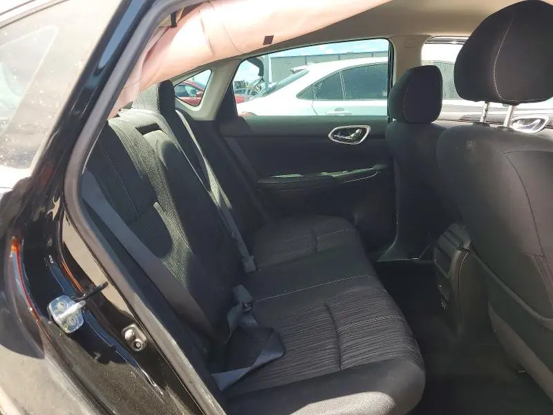 2018 NISSAN SENTRA SV  