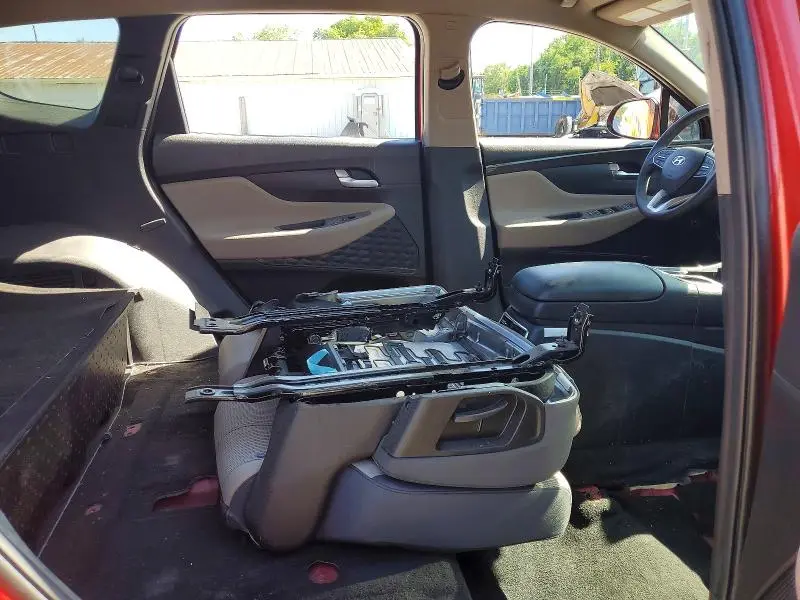 2023 HYUNDAI SANTA FE SE  