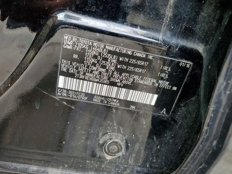 2016 TOYOTA RAV4 XLE  