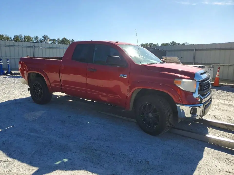 2015 TOYOTA TUNDRA SR5  