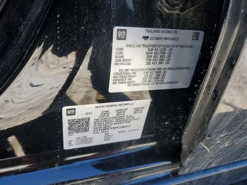 2023 GMC SIERRA K2500 AT4  