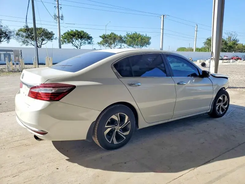 2017 HONDA ACCORD LX  
