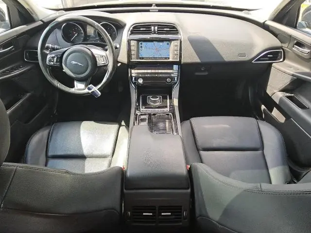 2018 JAGUAR XE   