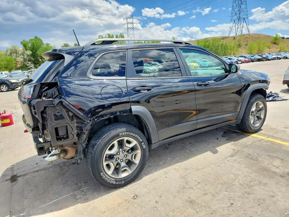 2019 JEEP CHEROKEE TRAILHAWK  