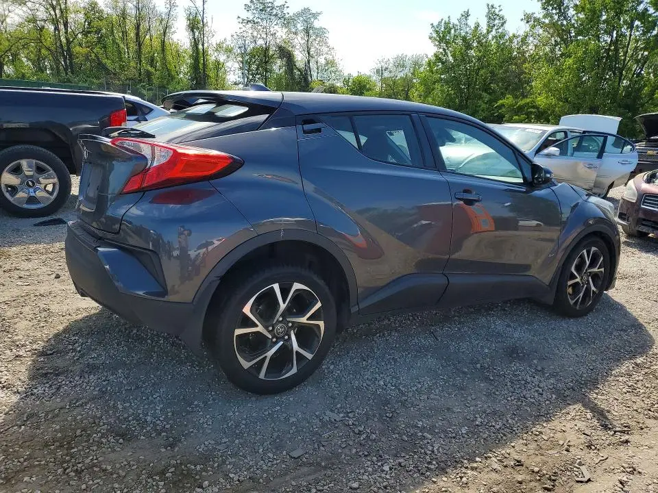 2018 TOYOTA C-HR XLE  