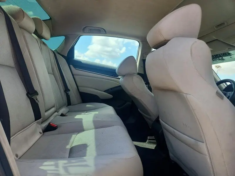 2018 HONDA ACCORD EX  