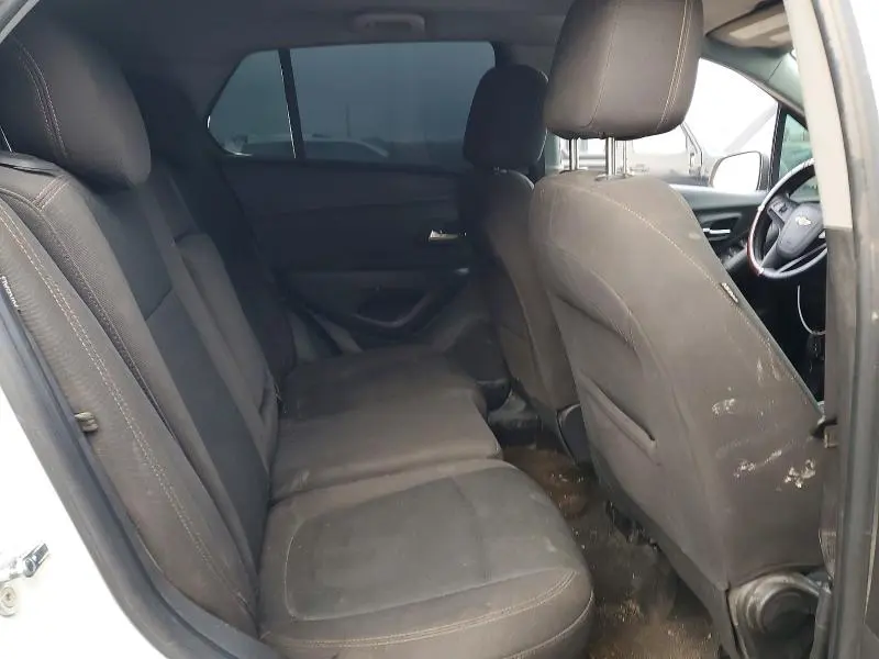 2022 CHEVROLET TRAX LS  