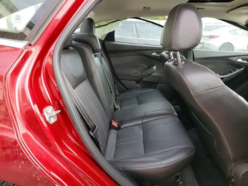 2014 FORD FOCUS TITANIUM  