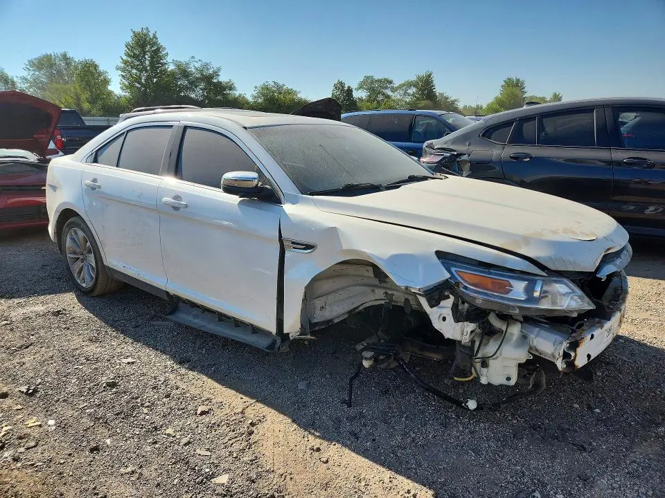 2011 FORD TAURUS LIMITED  