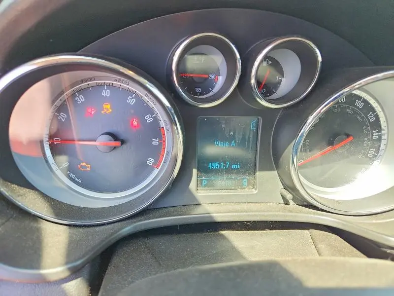 2011 BUICK REGAL CXL  