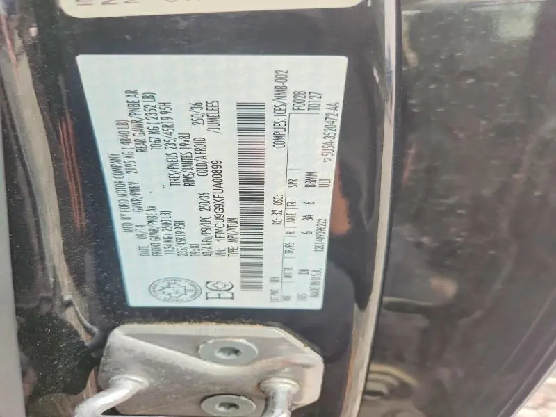 2015 FORD ESCAPE SE  
