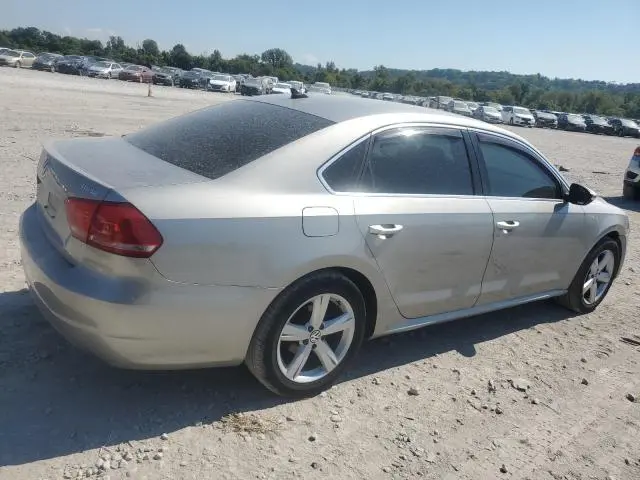 2012 VOLKSWAGEN PASSAT SE  