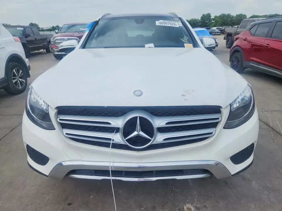 2017 MERCEDES-BENZ GLC 300  