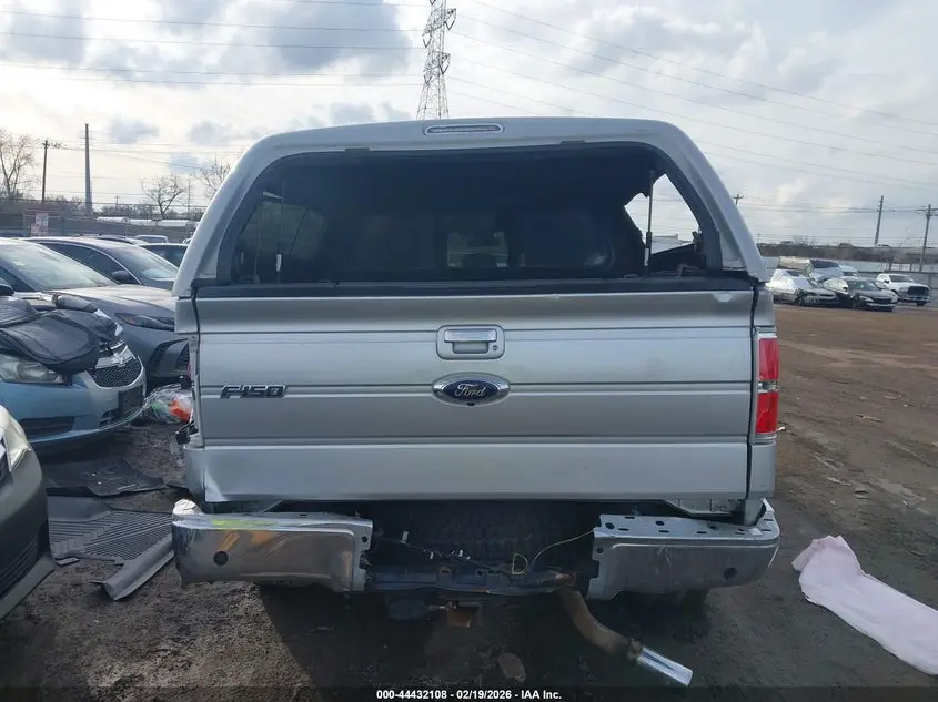 2013 FORD F-150 LARIAT