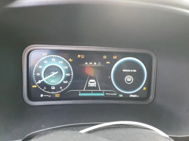 2023 HYUNDAI KONA SE  