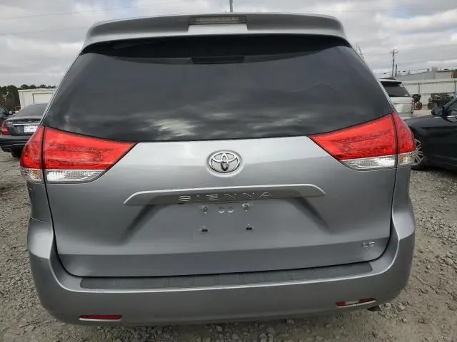 2011 TOYOTA SIENNA LE  