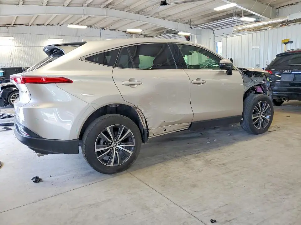 2021 TOYOTA VENZA LE  