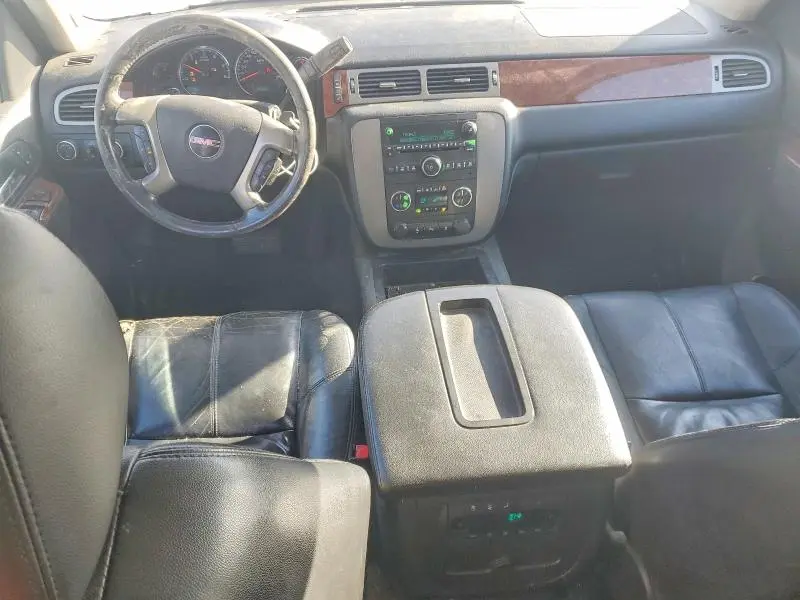2013 GMC YUKON XL K1500 SLT  