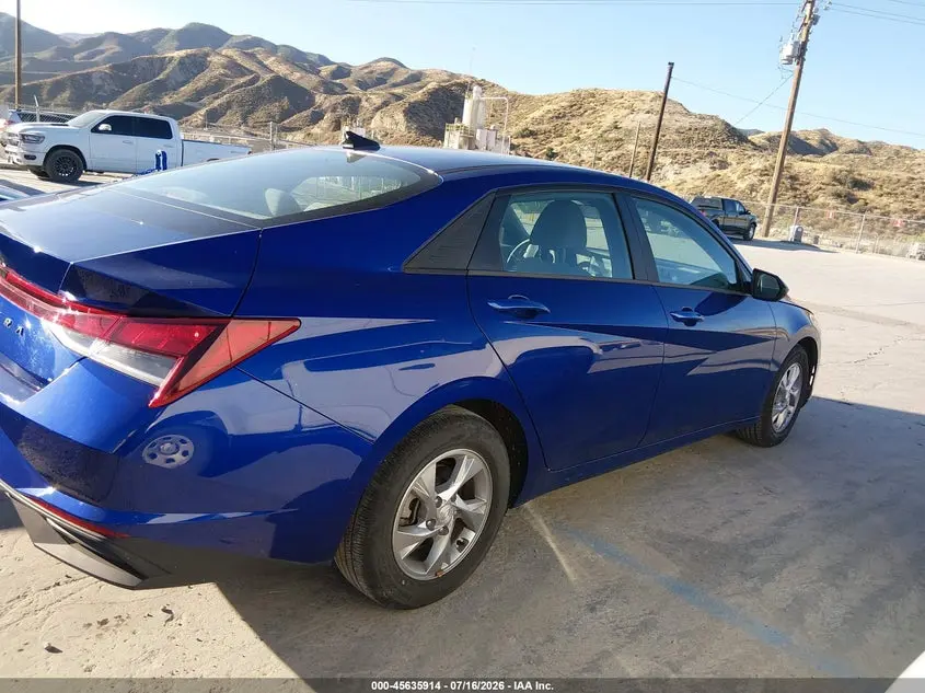 2021 HYUNDAI ELANTRA SE
