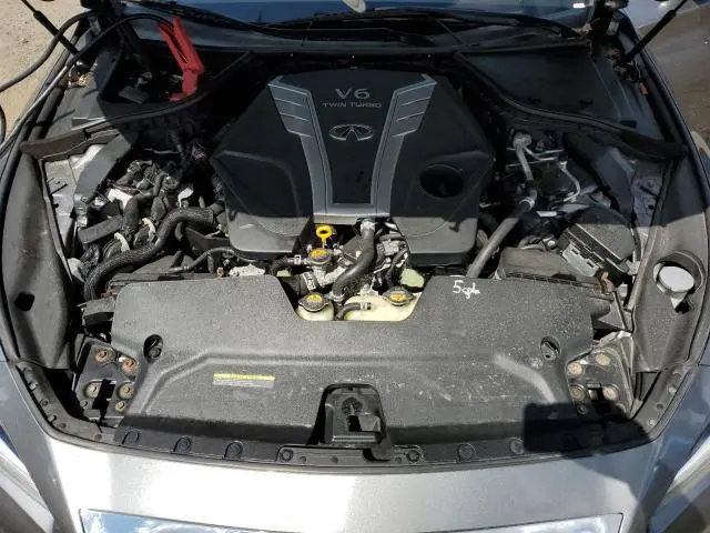 2018 INFINITI Q50 LUXE  