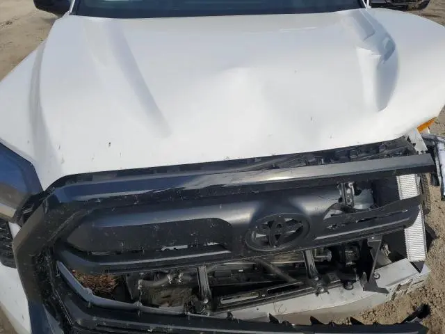 2025 TOYOTA TUNDRA CREWMAX SR  