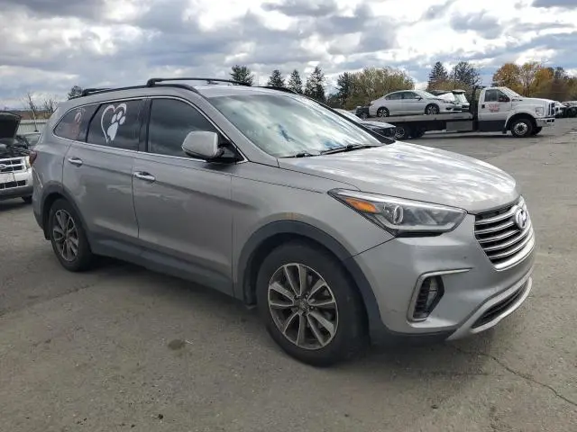 2017 HYUNDAI SANTA FE SE  