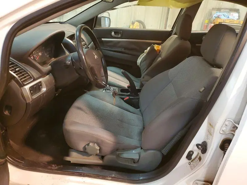 2011 MITSUBISHI GALANT FE  