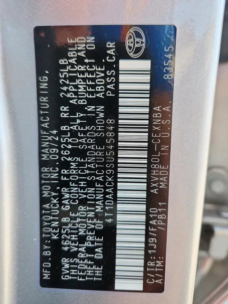 2025 TOYOTA CAMRY XSE  